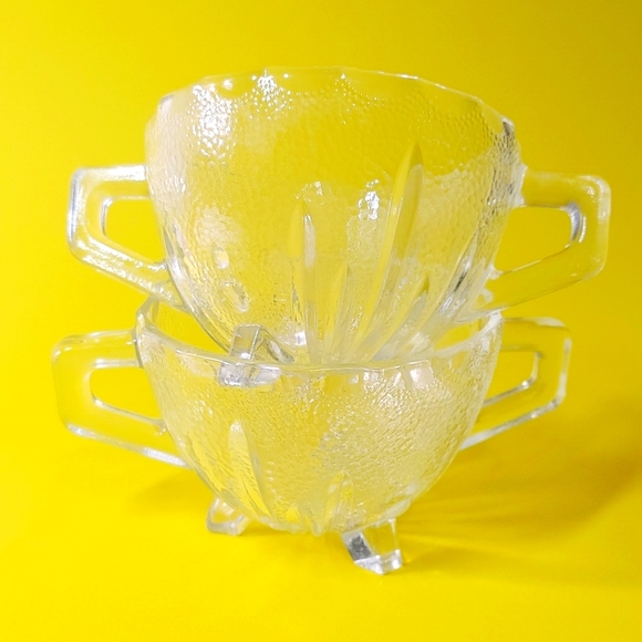 Set of 2- Clear Glass Anchor Hocking Sugar Pot/Mugs - Picture 7 of 8